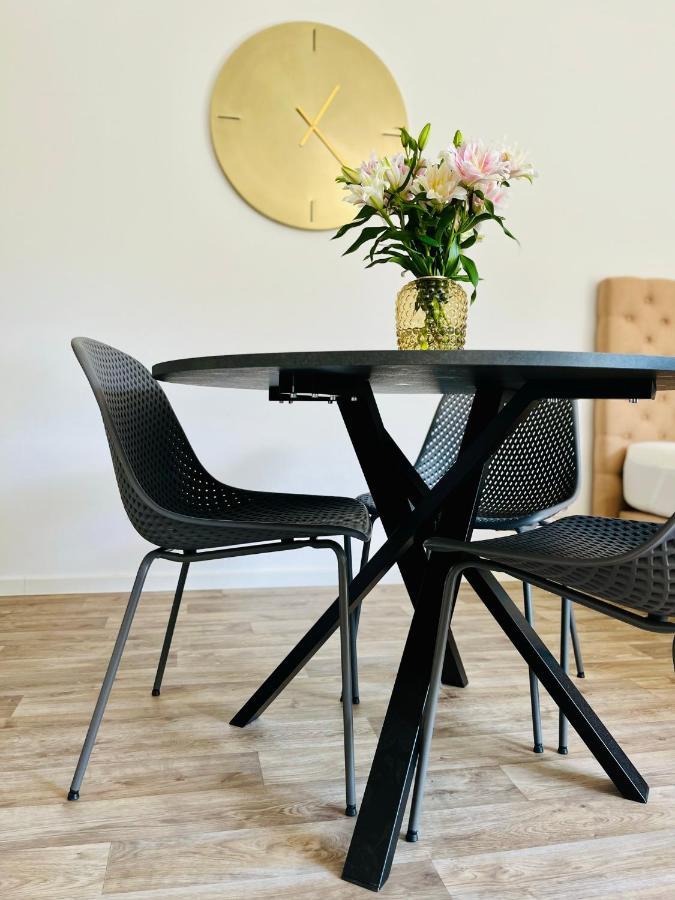 Apartman Mikulov Garden Eksteriør bilde